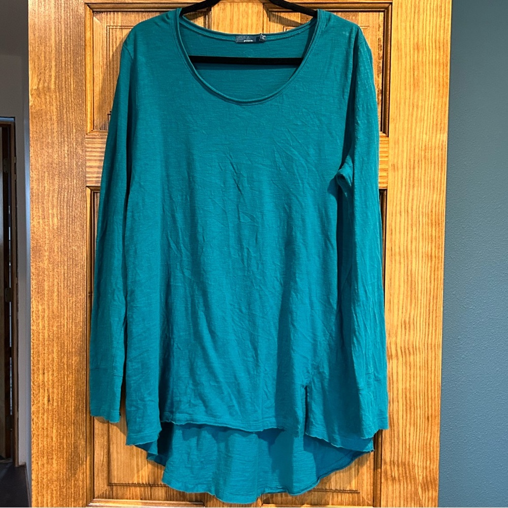 Prana Teal Long Sleeve Women's Tee